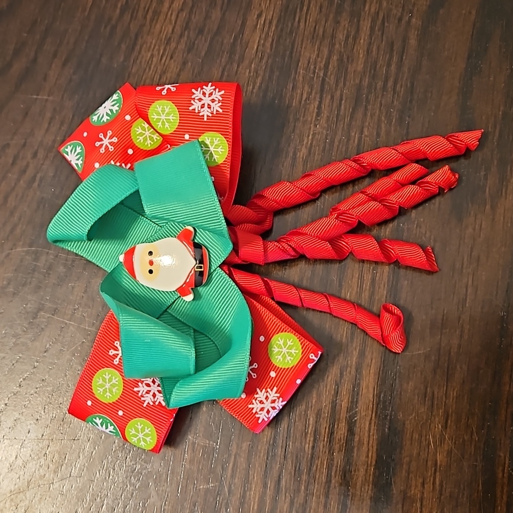 🦋5/$15 Santa Holiday Hairbow